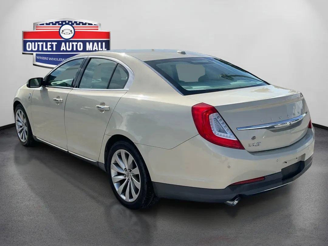 Used 2016 Lincoln MKS w/ Equipment Group 101A FWD image 5