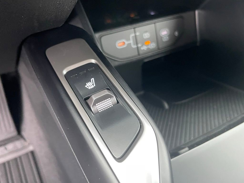 New 2026 Kia Sorento S w/ S Panoramic Sunroof Package image 16