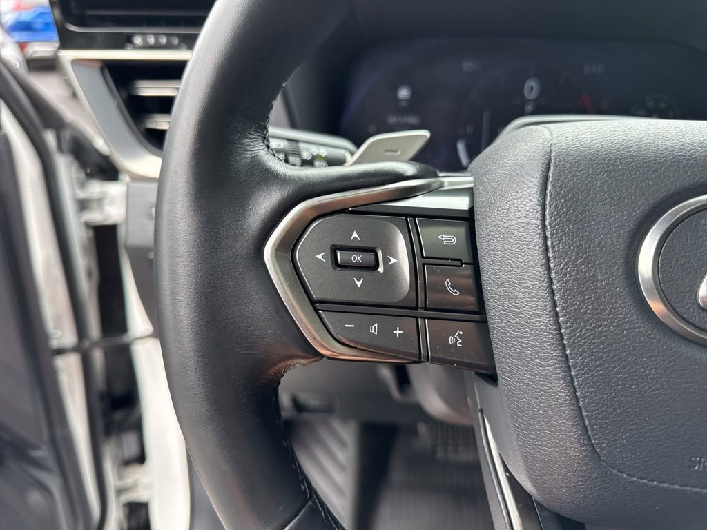 Used 2025 Lexus GX 550 w/ Cold Area Package AWD/4WD image 30