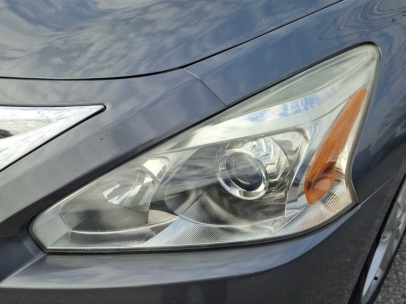 Used 2014 Nissan Altima 2.5 SV w/ Convenience Package image 10