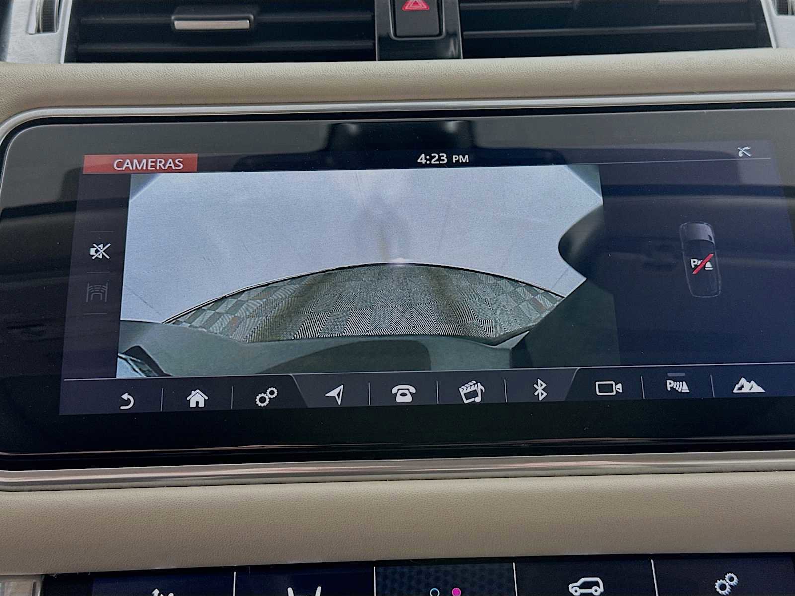 Used 2020 Land Rover Range Rover Sport HSE Dynamic image 18