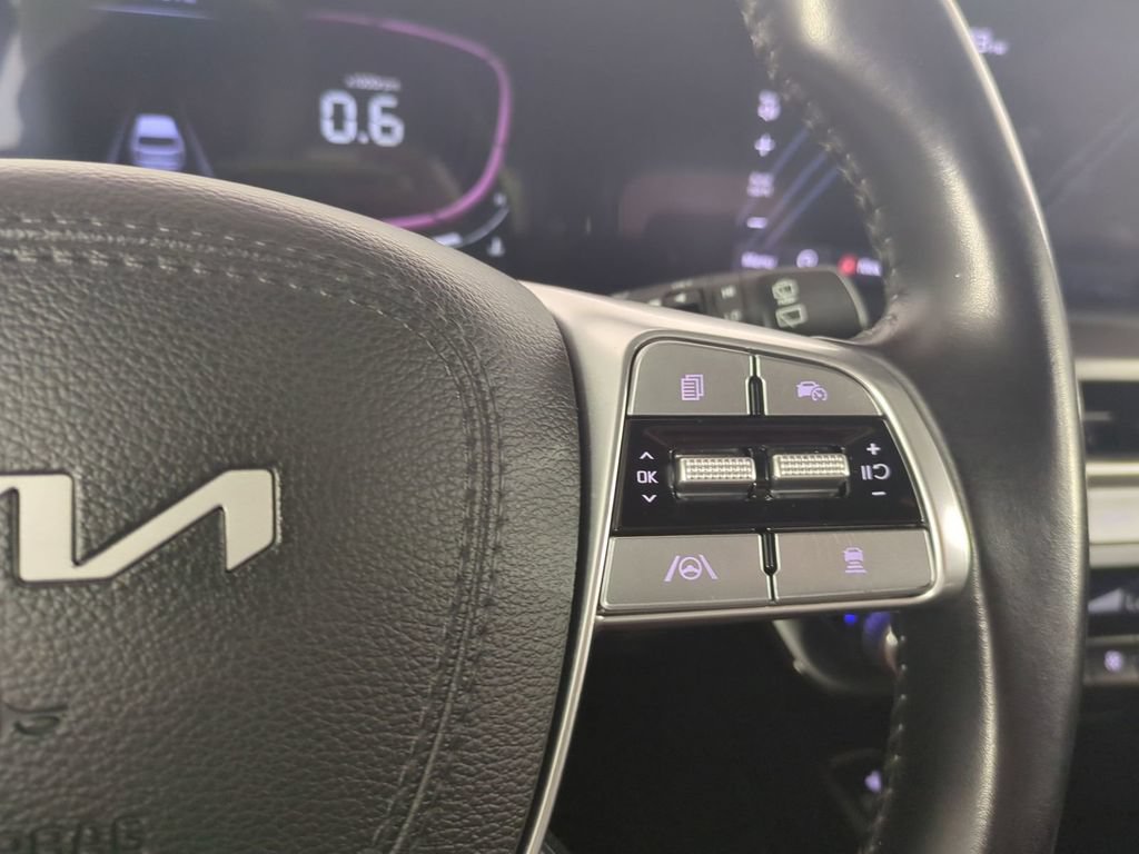 Used 2023 Kia Telluride S AWD/4WD image 35