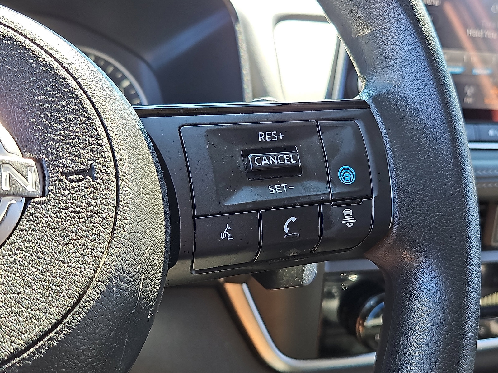 Certified 2023 Nissan Rogue SV image 21