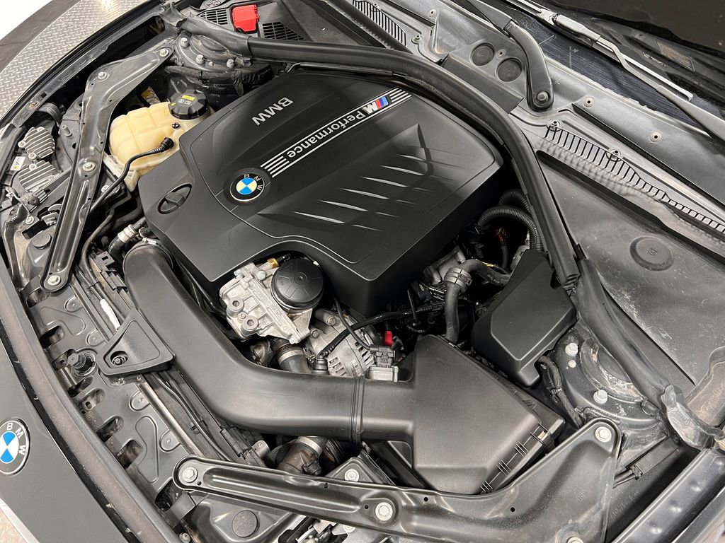 Used 2016 BMW M235i Convertible RWD image 28
