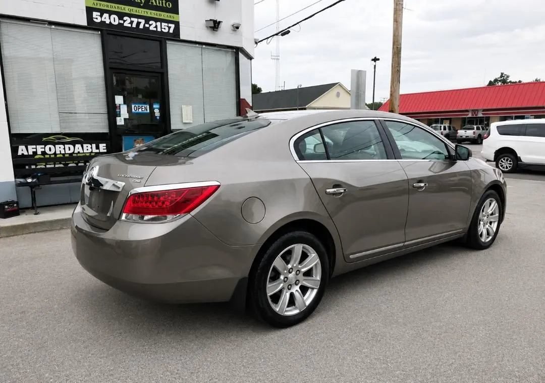 Used 2011 Buick LaCrosse CXL AWD/4WD image 7