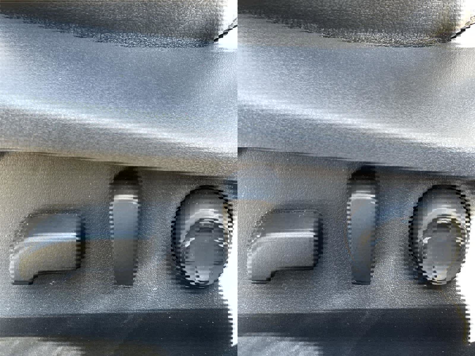 Used 2024 Subaru Outback Touring XT w/ Popular Package #2 image 10