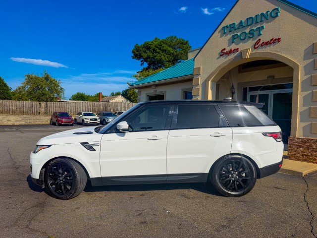 Used 2017 Land Rover Range Rover Sport HSE AWD/4WD image 26