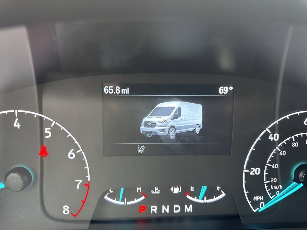 Used 2024 Ford Transit 150 Low Roof w/ Fleet Safety Package image 18