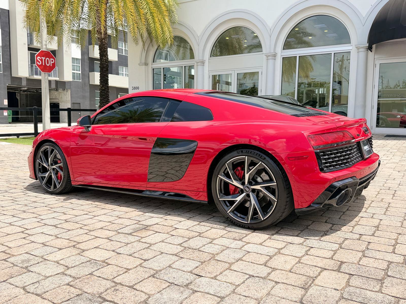 Used 2021 Audi R8 V10 RWD image 15