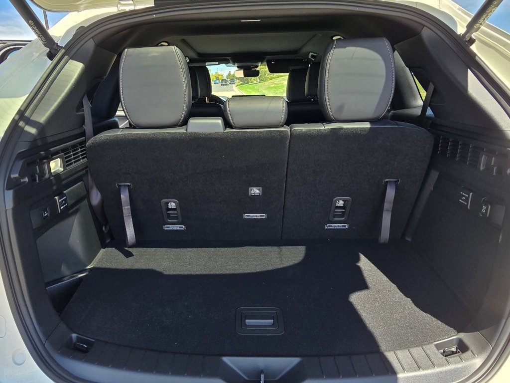 New 2026 MAZDA CX-90 Plug-In Hybrid w/ Premium Plus AWD/4WD image 30