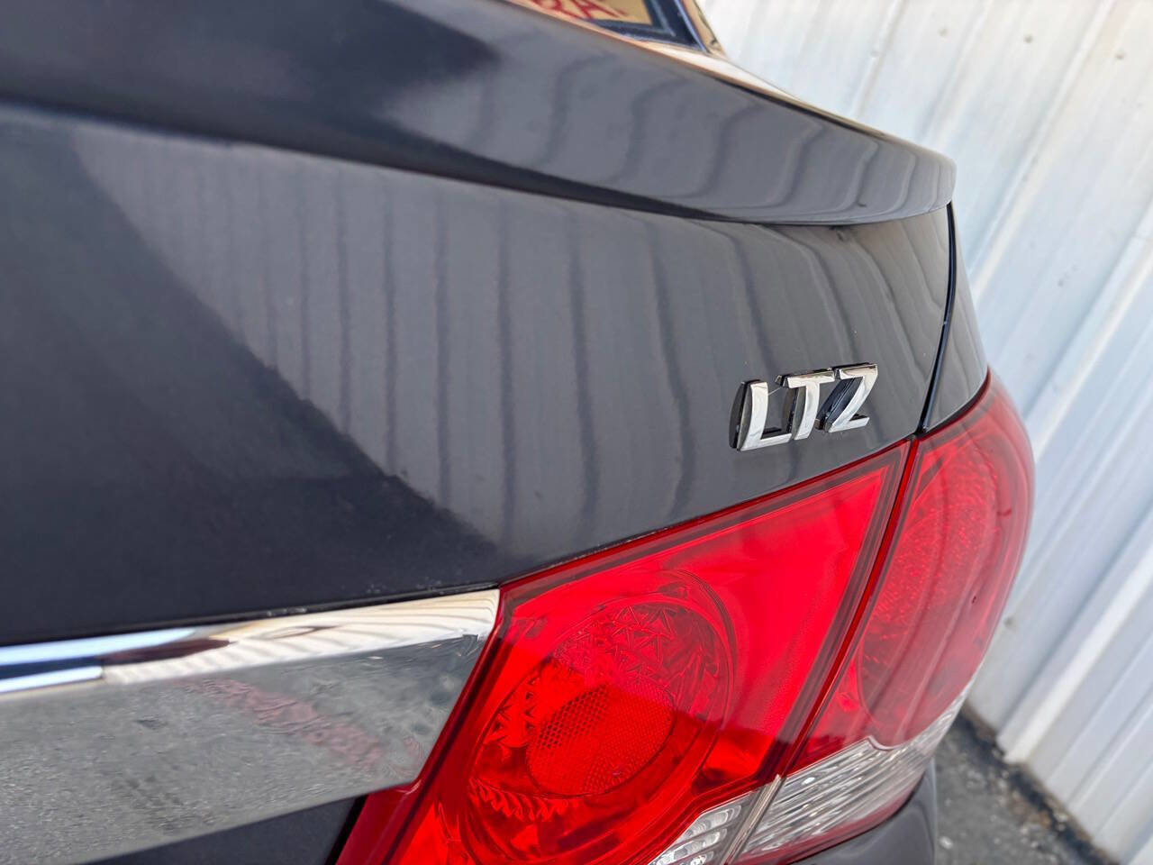 Used 2015 Chevrolet Cruze LTZ w/ Sun, Sound and Sport Package image 6