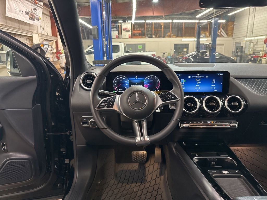 Used 2026 Mercedes-Benz GLA 250 4MATIC image 13