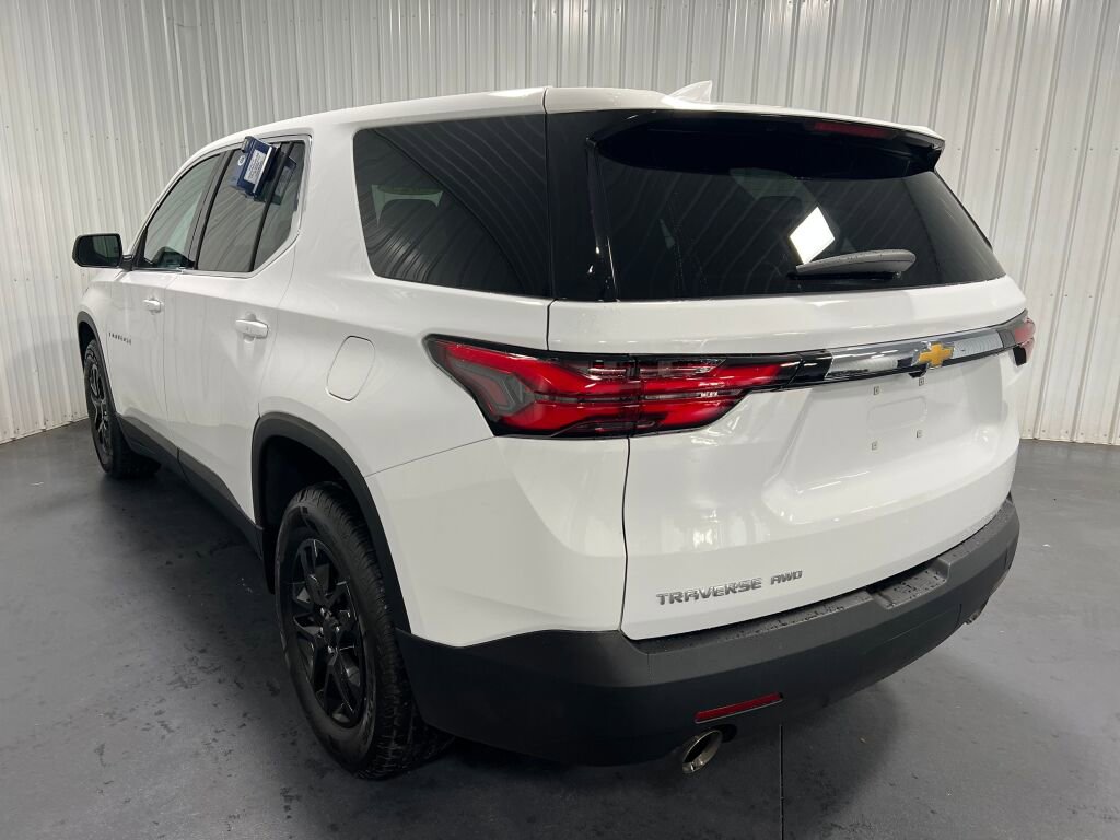Used 2023 Chevrolet Traverse LS w/ LPO, Floor Liner Package image 18