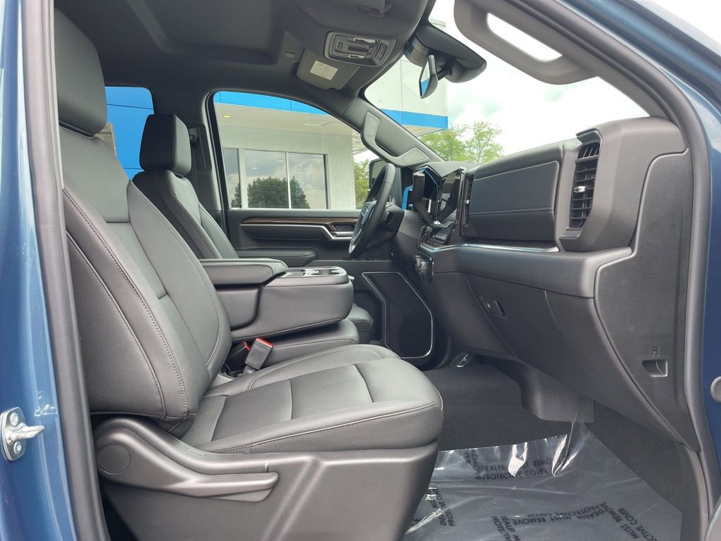 New 2026 Chevrolet Silverado 2500 LT w/ True North Edition AWD/4WD image 23