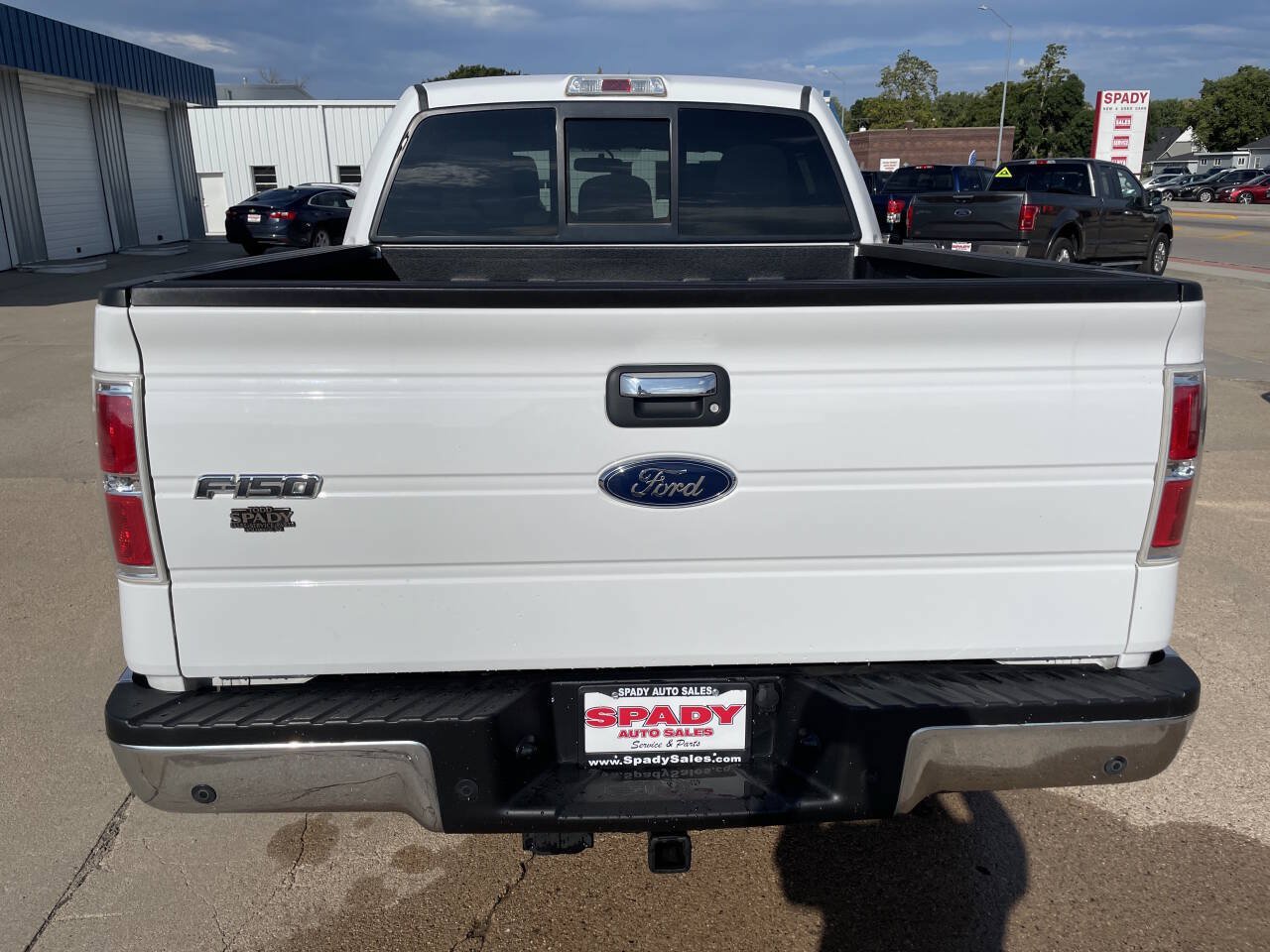Used 2012 Ford F150 XLT w/ XLT Chrome Pkg AWD/4WD image 4
