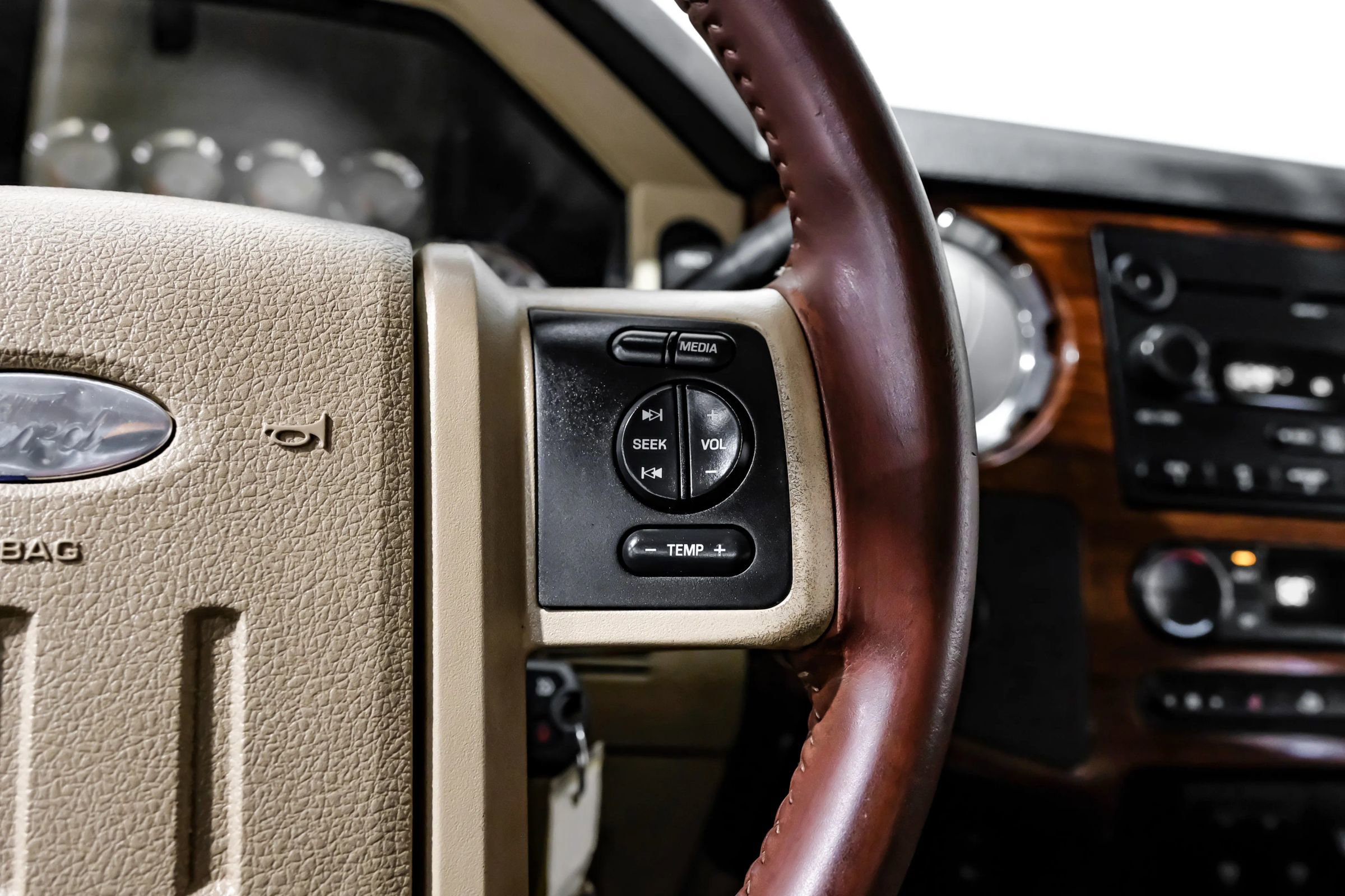 Used 2008 Ford F350 King Ranch image 19