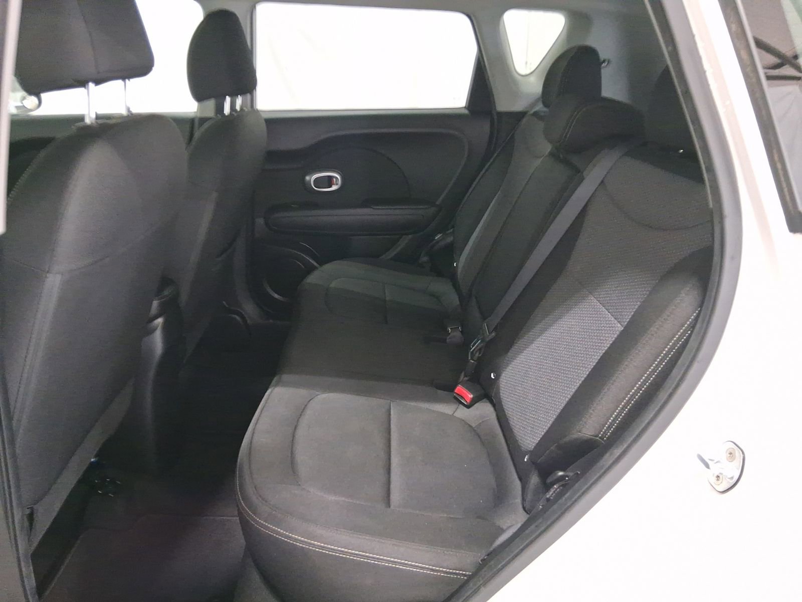 Used 2018 Kia Soul + FWD image 15