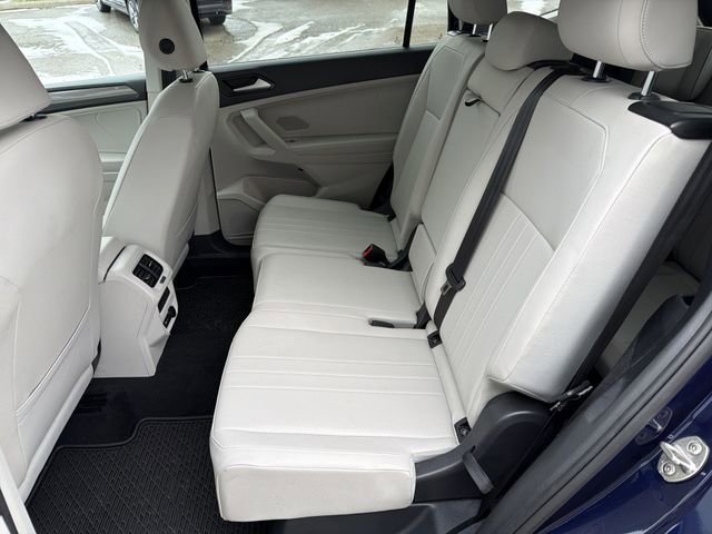 Used 2022 Volkswagen Tiguan SE image 24