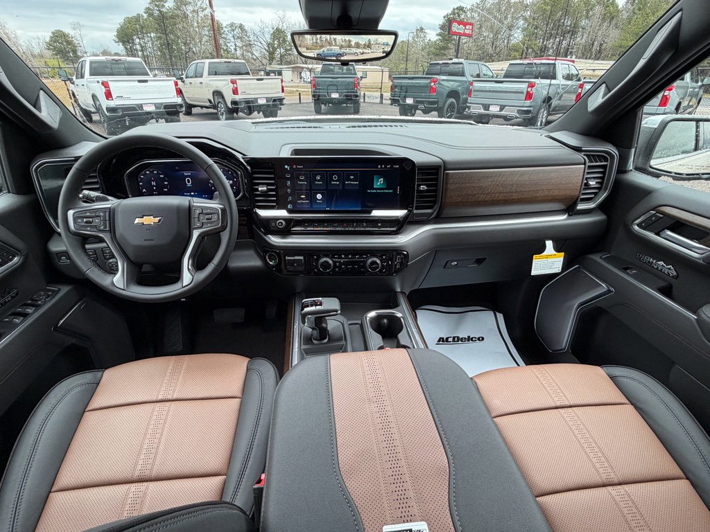 New 2026 Chevrolet Silverado 1500 High Country w/ Technology Package image 3
