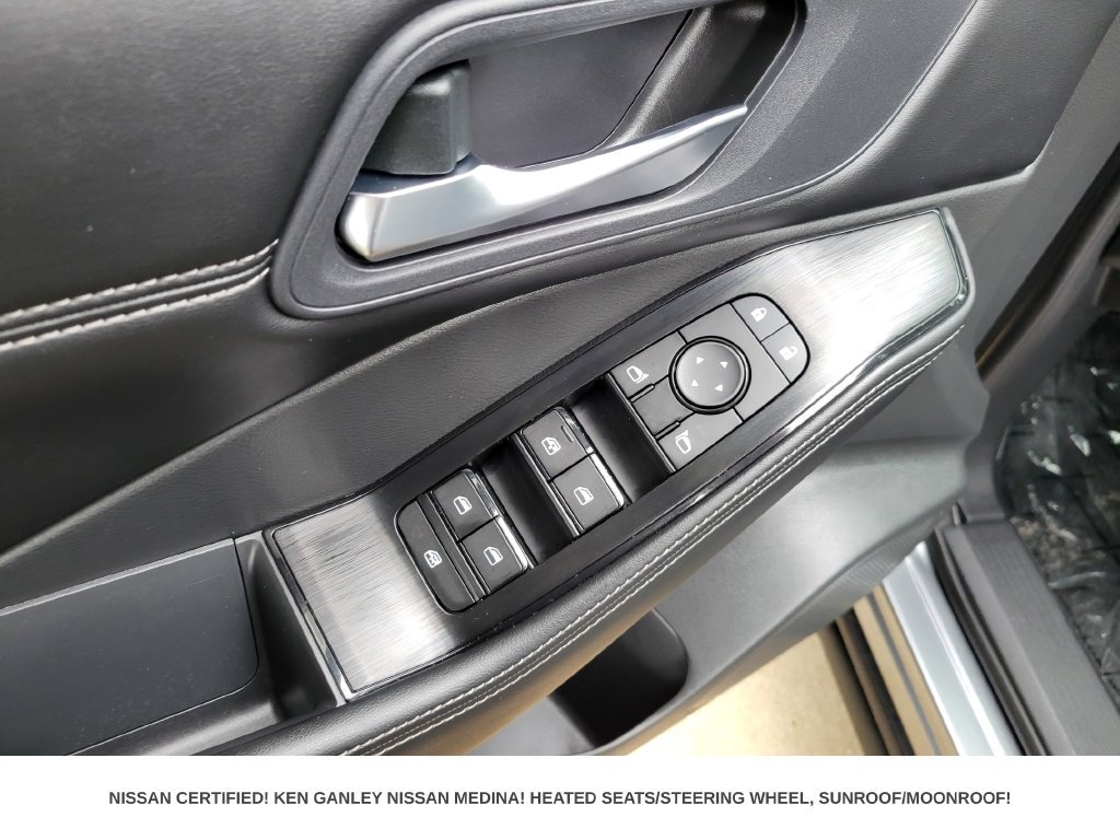 Certified 2023 Nissan Rogue SV w/ SV Premium B Package AWD/4WD image 40