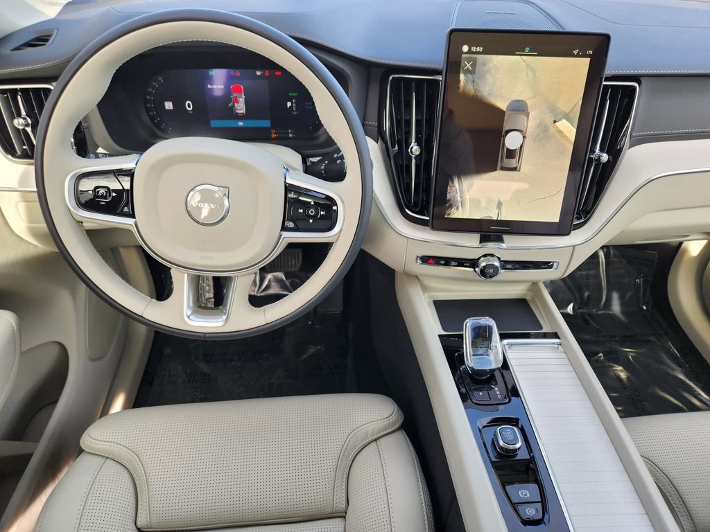 New 2026 Volvo XC60 T8 Ultra w/ Protection Package Premier image 3