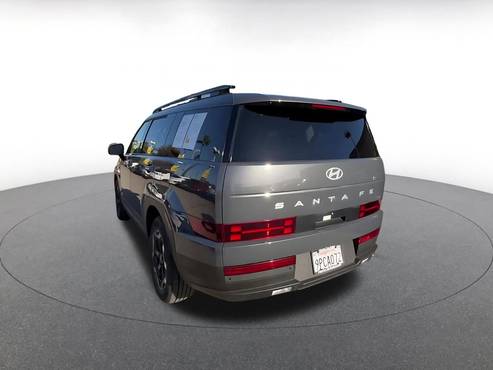 Used 2025 Hyundai Santa Fe SEL image 11
