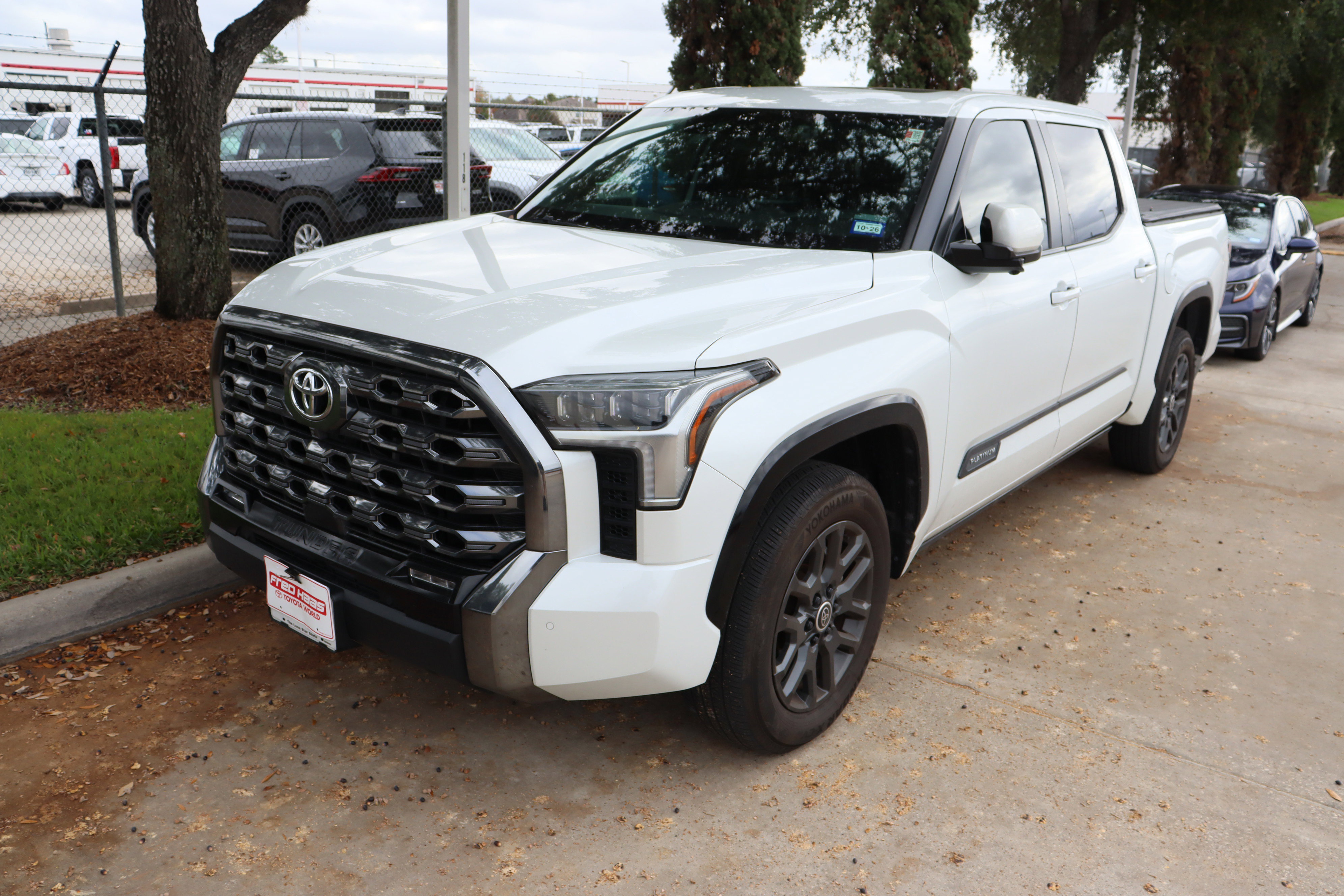Used 2024 Toyota Tundra Platinum image 6