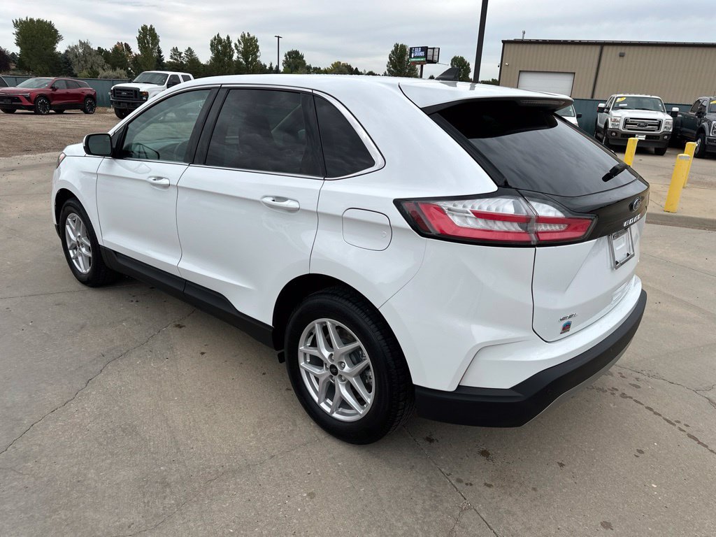 Used 2024 Ford Edge SEL AWD/4WD image 35
