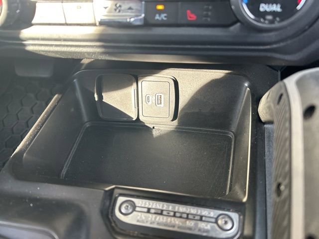 Used 2022 Ford Bronco Outer Banks image 30