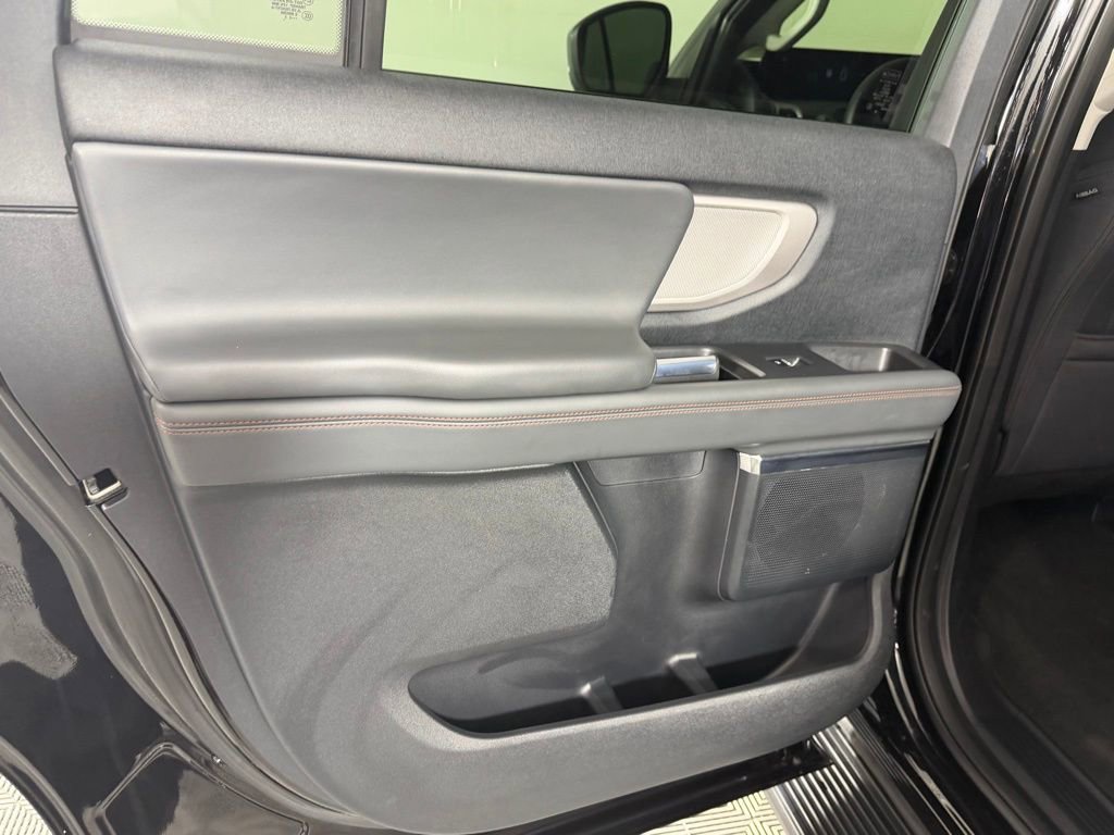 Used 2025 Ford Expedition Max Active image 24