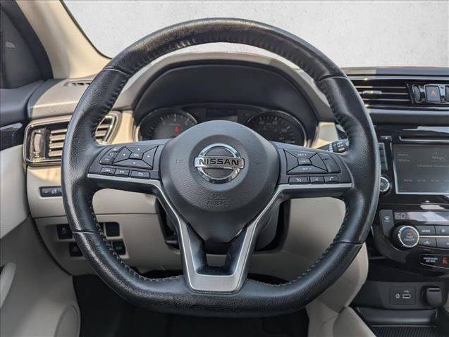 Used 2022 Nissan Rogue Sport SV AWD/4WD image 15