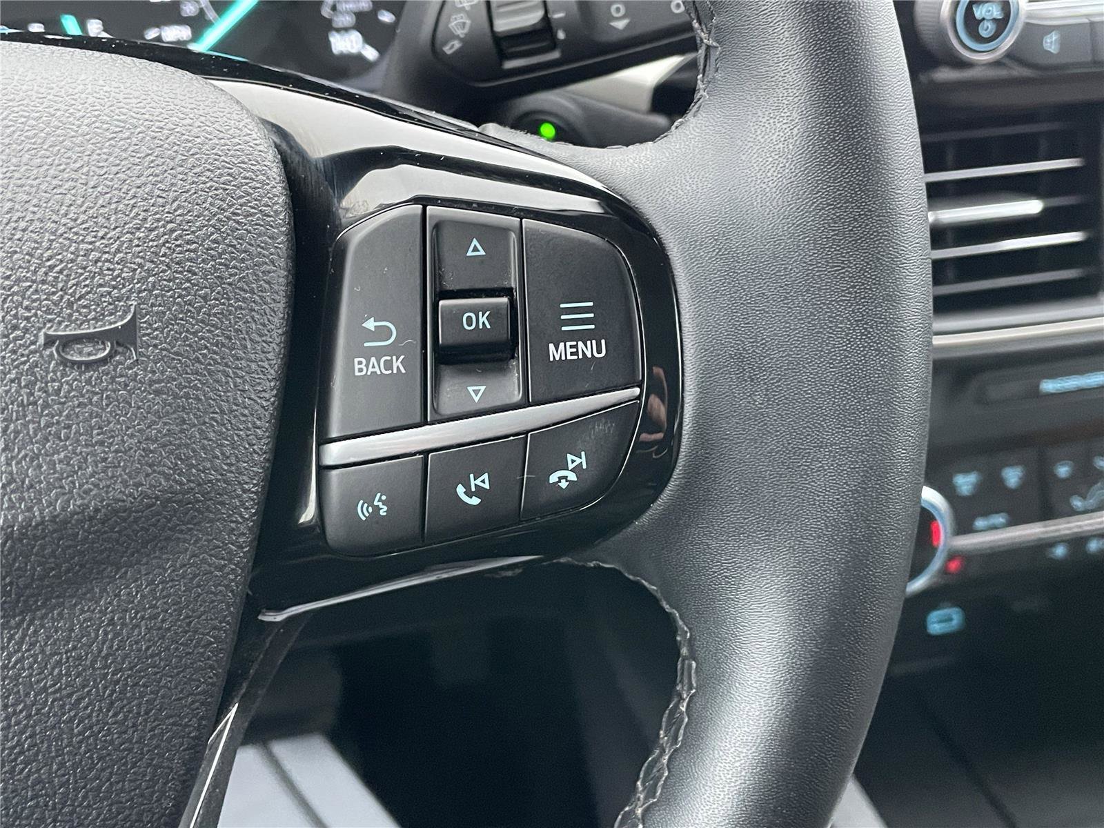 Used 2022 Ford Escape SE w/ Convenience Package AWD/4WD image 19