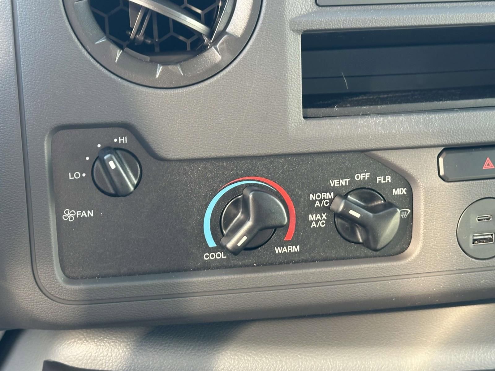 New 2025 Ford E-350 and Econoline 350 Super Duty w/ Power Equipment Group image 15