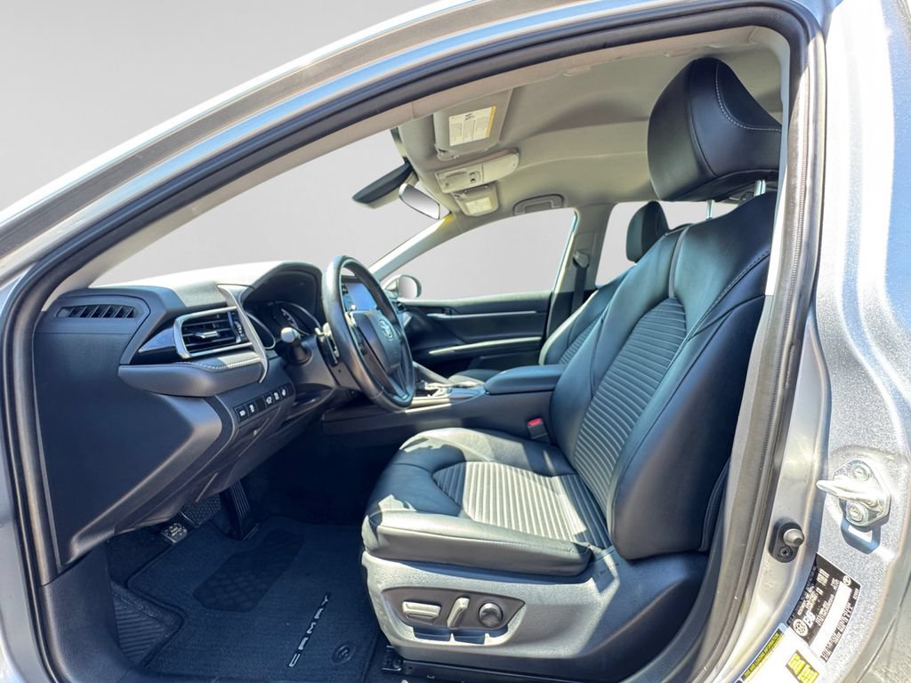 Used 2024 Toyota Camry SE FWD image 20