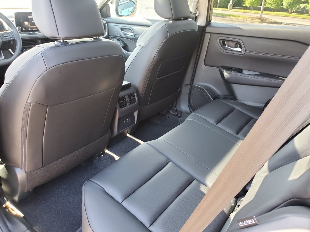New 2026 Nissan Rogue Dark Armor FWD image 14