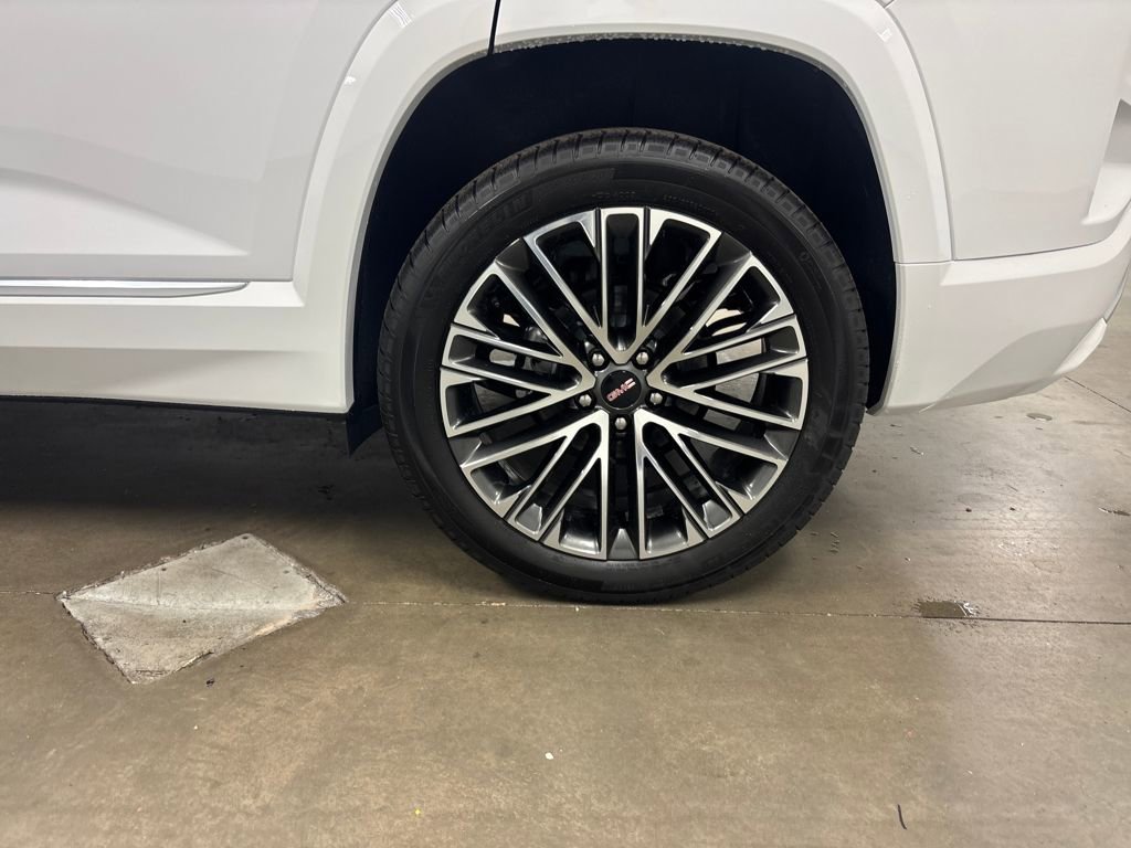 New 2026 GMC Terrain Denali AWD/4WD image 11