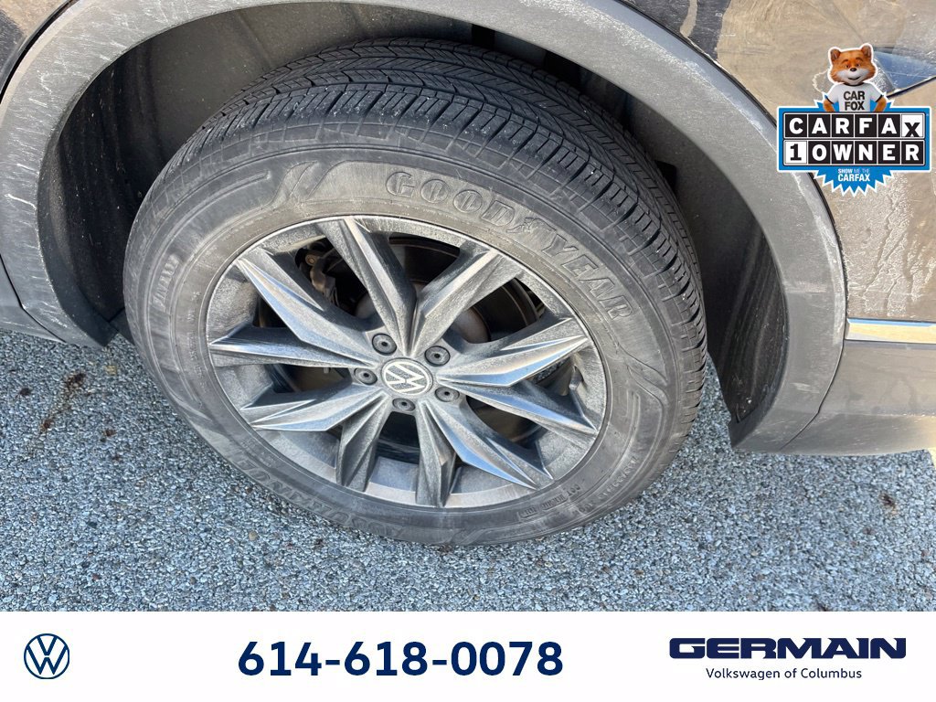 Used 2024 Volkswagen Tiguan SE AWD/4WD image 15