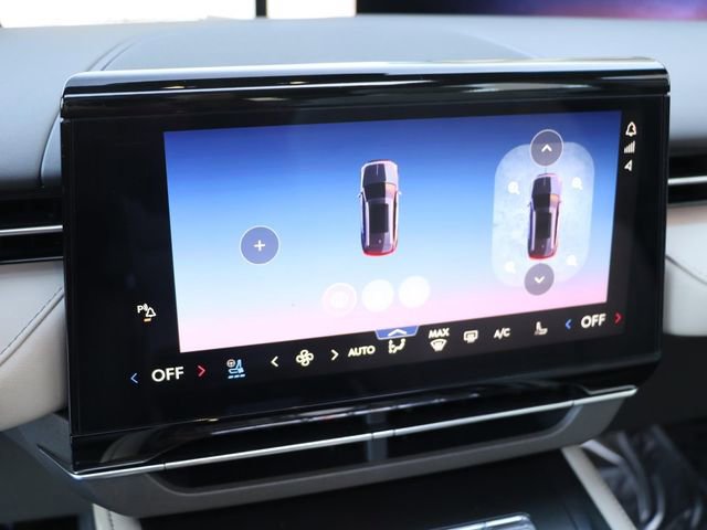 Used 2024 Lincoln Nautilus Reserve w/ Equipment Group 203A AWD/4WD image 23