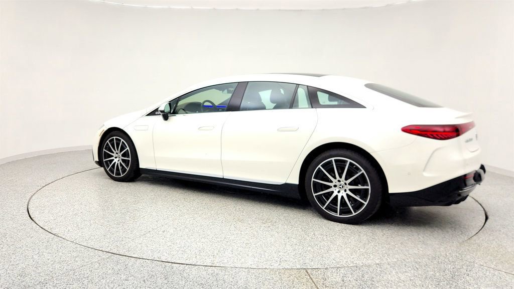 Used 2023 Mercedes-Benz EQS 580 4MATIC Sedan image 7