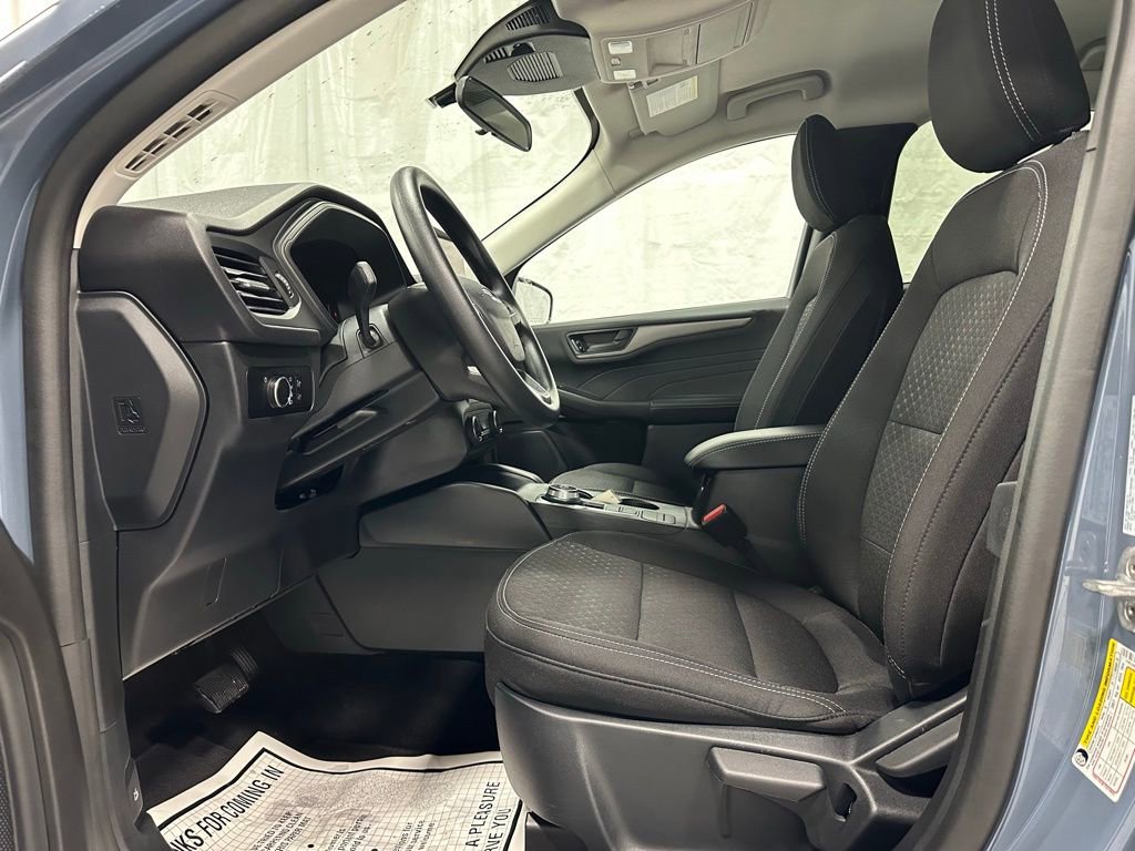 Used 2025 Ford Escape Active image 14