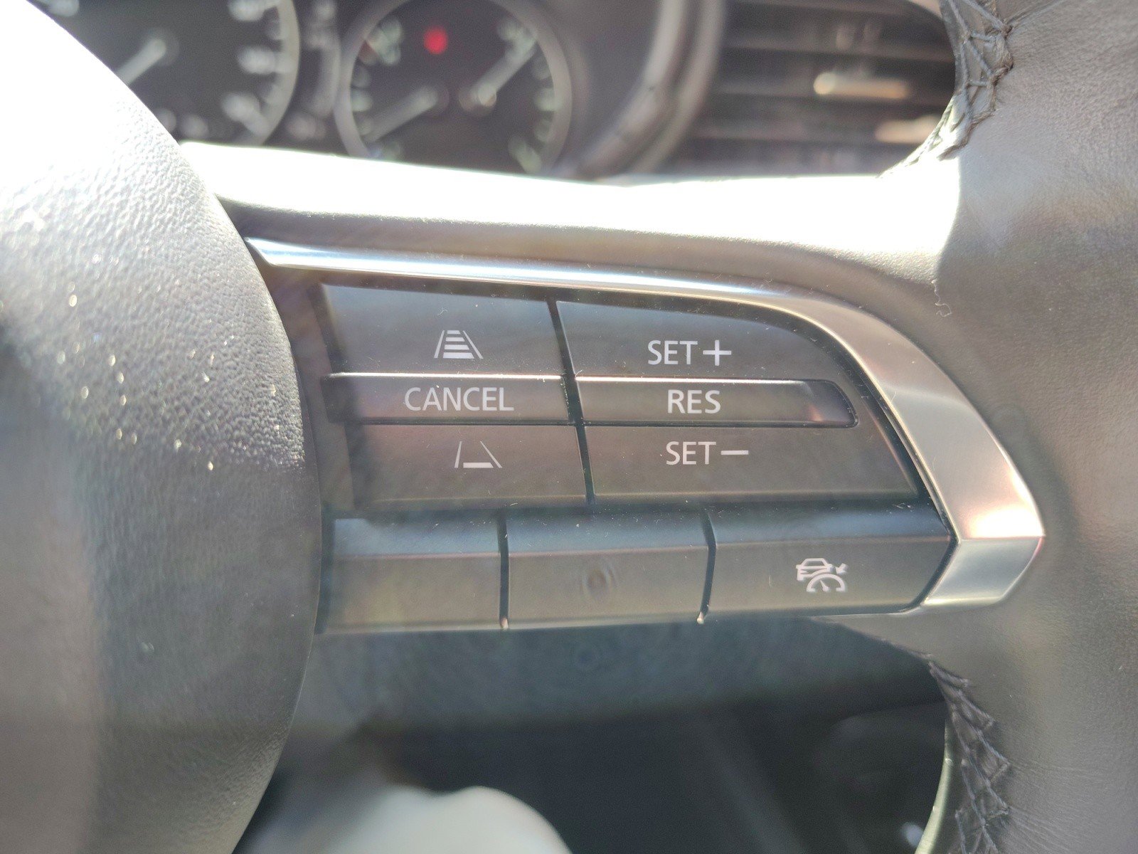 Used 2024 MAZDA CX-30 AWD 2.5 S w/ Preferred Package image 26