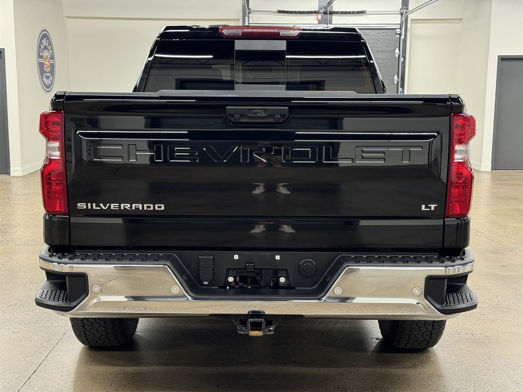 Used 2025 Chevrolet Silverado 1500 LT w/ Safety Package AWD/4WD image 11
