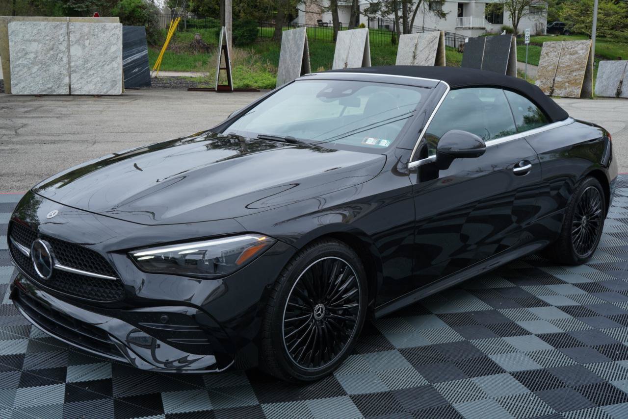 Used 2024 Mercedes-Benz CLE 450 4MATIC Cabriolet image 12