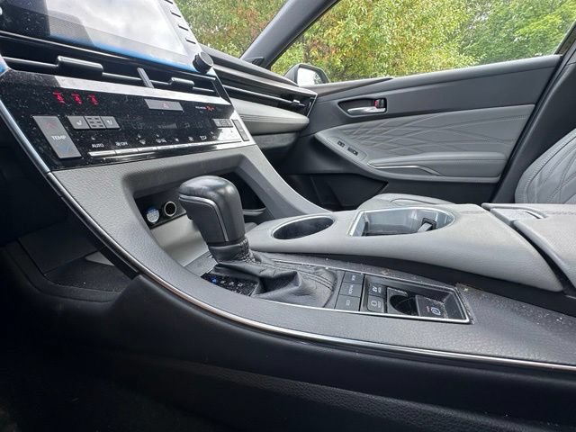 Used 2021 Toyota Avalon Limited w/ Advanced Safety Package FWD image 15
