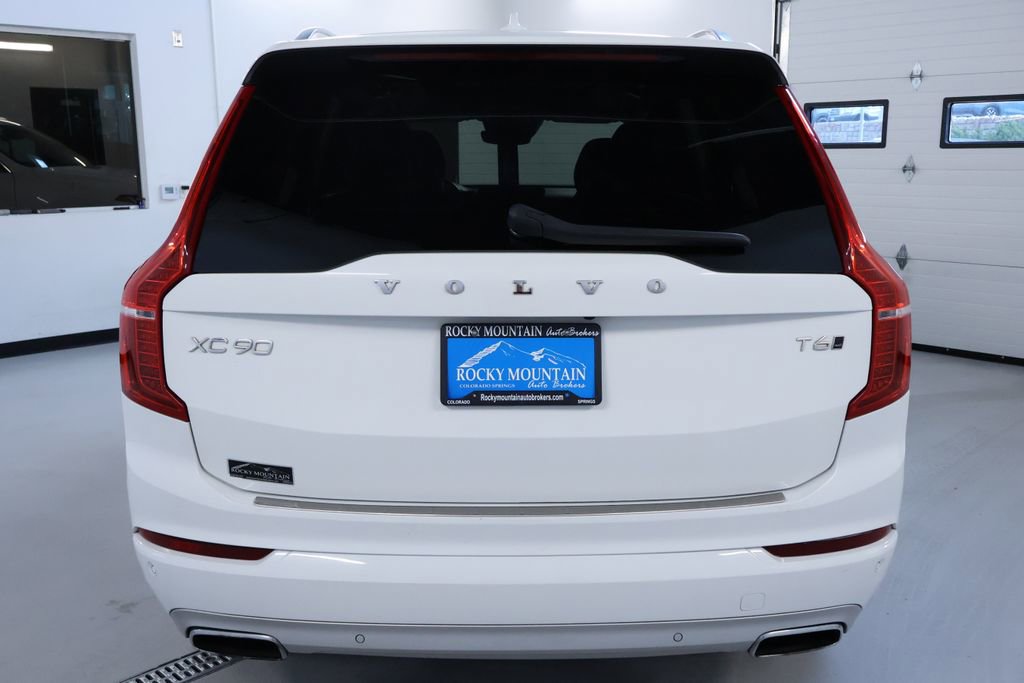 Used 2020 Volvo XC90 T6 Momentum image 6