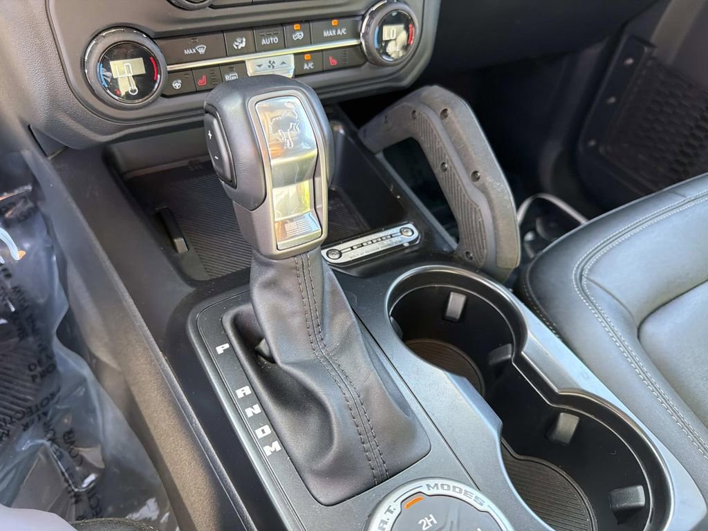 Certified 2025 Ford Bronco Badlands image 24