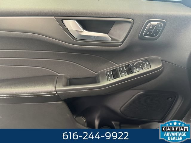 Used 2023 Ford Escape Active w/ Tech Pack #2 AWD/4WD image 17