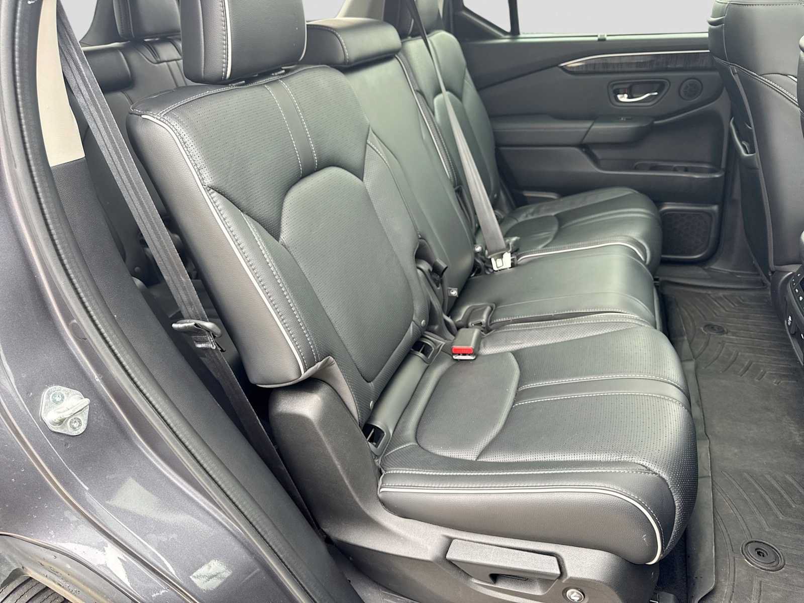 Used 2023 Honda Pilot Elite image 20