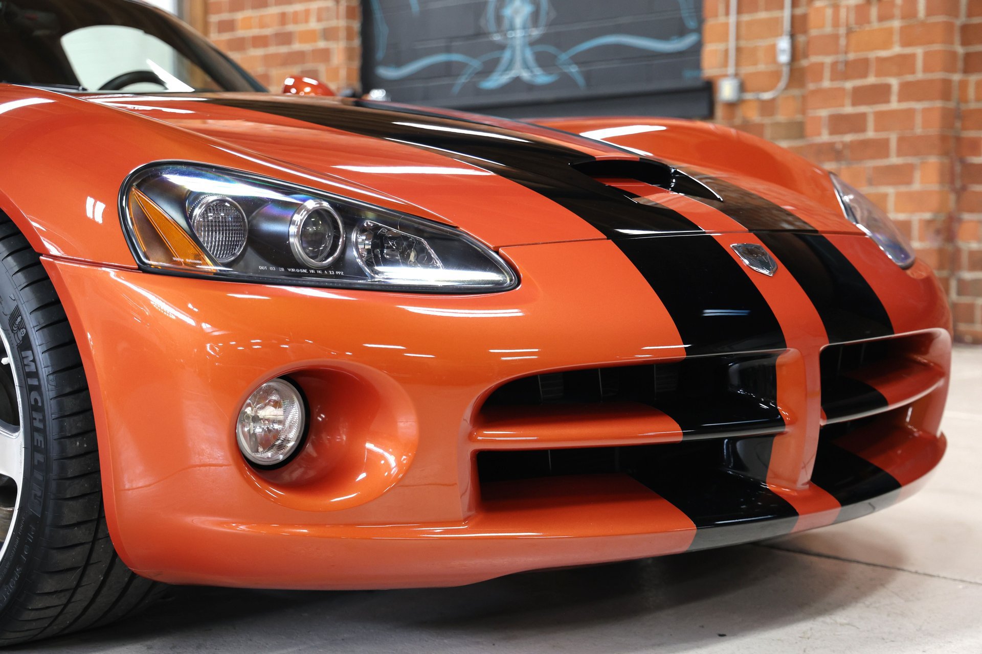 Used 2006 Dodge Viper SRT-10 RWD image 9