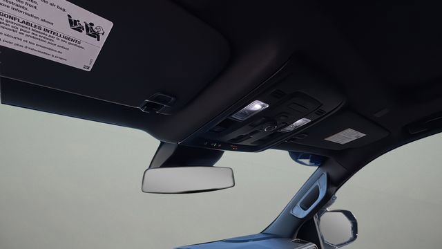 Used 2023 Chevrolet Tahoe LT w/ Luxury Package image 28